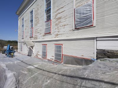 Products For Exterior Paint Removals in use